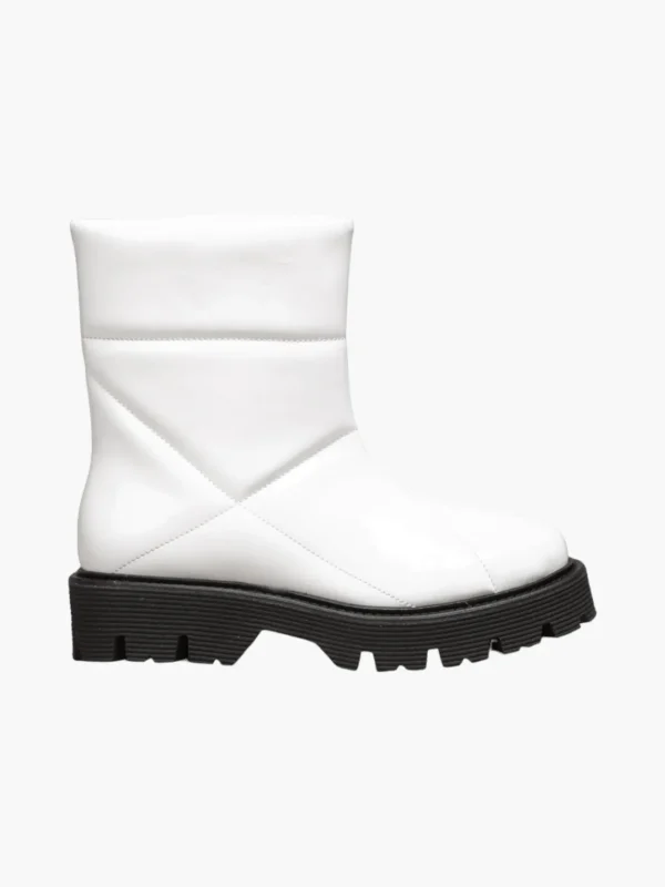 Damu Boot