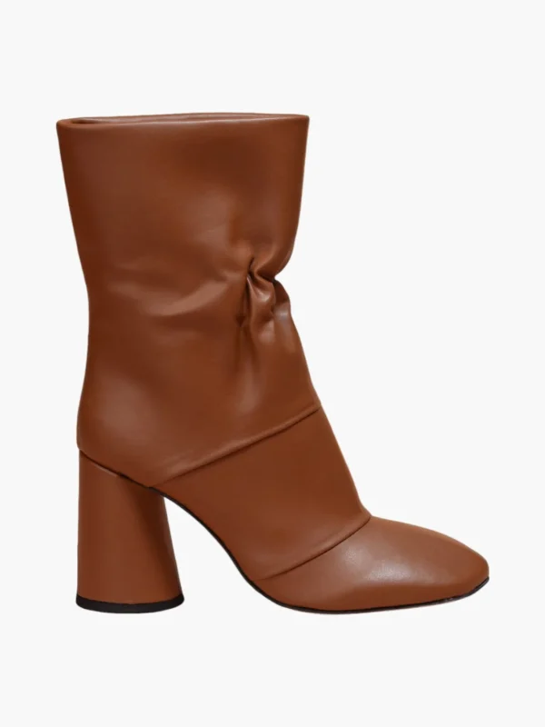 Pan Boot