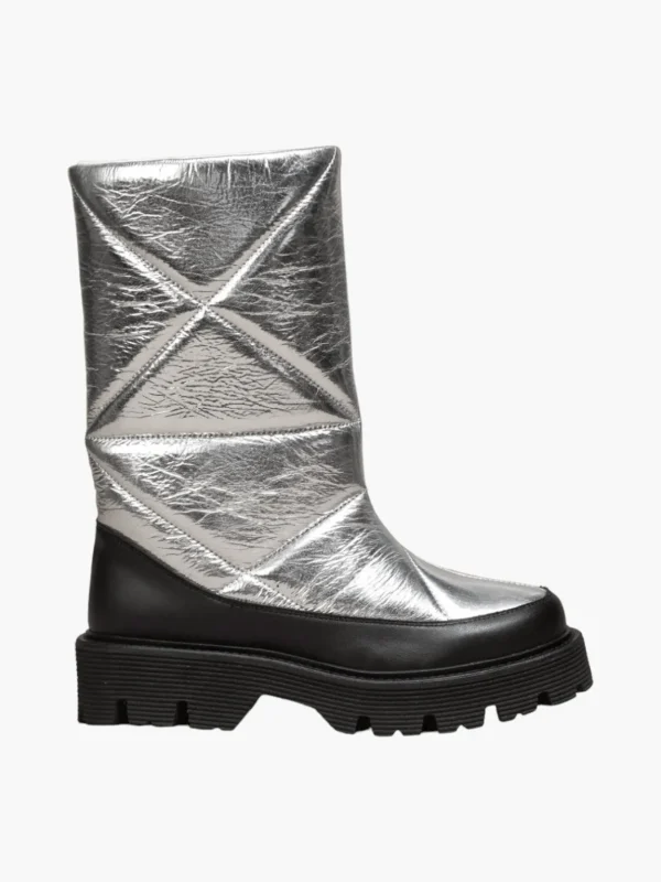 Saso Boot