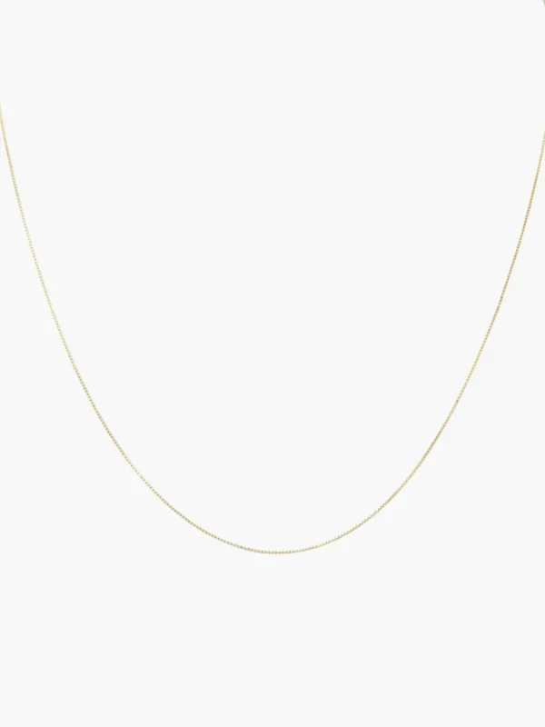 Shimmering Box Chain Necklace