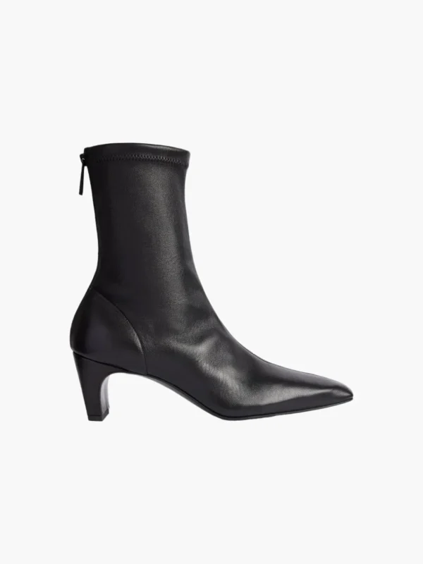 The Glove Boot